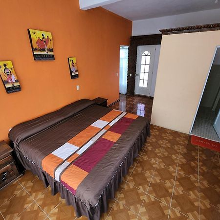 Hotel Quinta Las Bugambilias Tecozautla Esterno foto