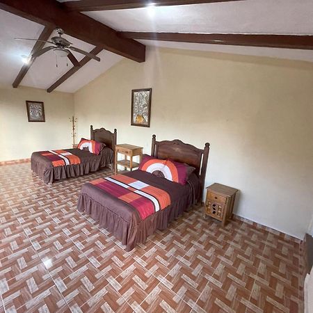 Hotel Quinta Las Bugambilias Tecozautla Esterno foto