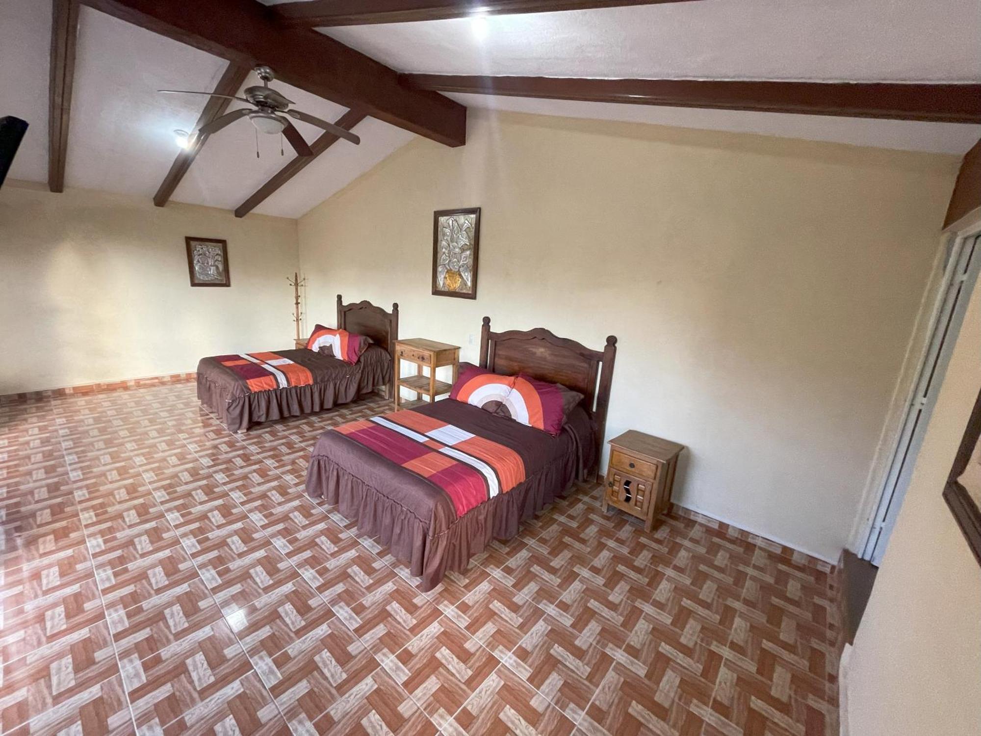 Hotel Quinta Las Bugambilias Tecozautla Esterno foto
